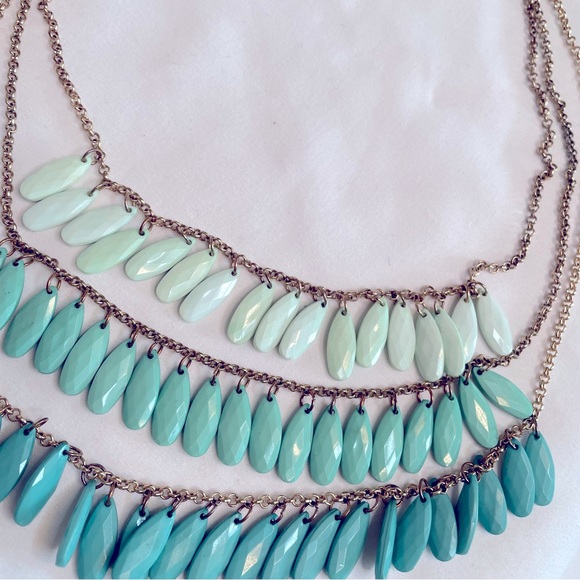 Gold-tone Triple-strand Necklace with Dangling Green Ombré Teardrop Beads - Picture 4 of 9